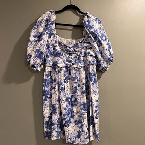 Abercrombie & Fitch Blue and White Floral Smocked Top